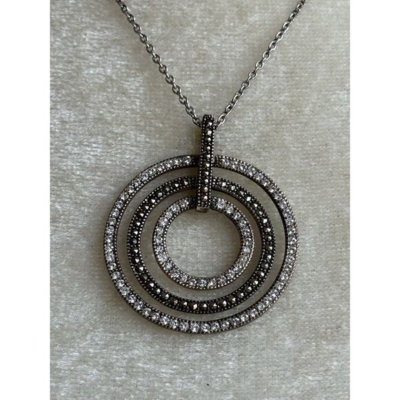 Lavish by TJM Sterling Silver Circles Pendant Necklace Crystal & Marcasite - Picture 2 of 9